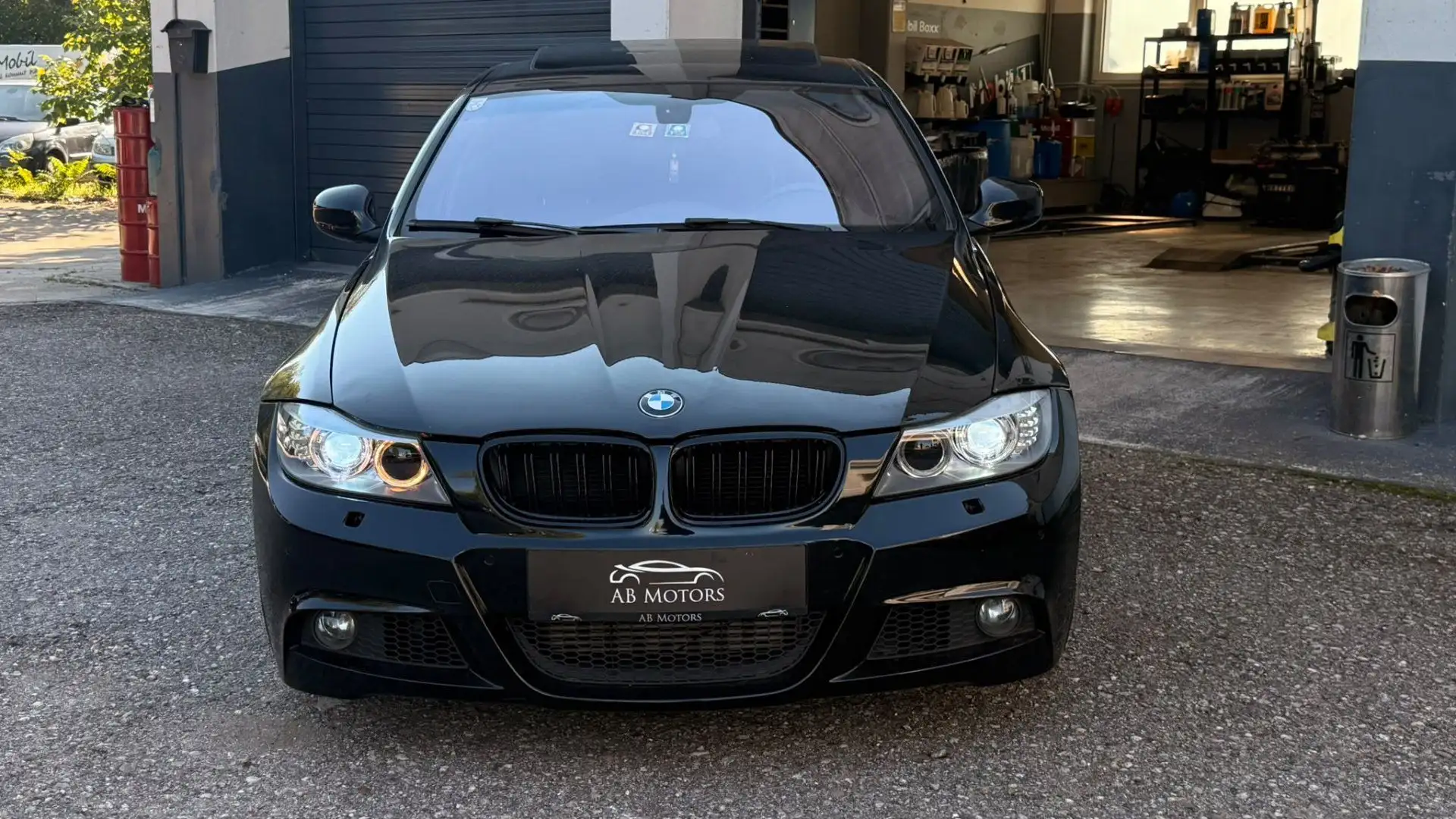 BMW 330 3er- 330d DPF Blue Performance Schwarz - 2