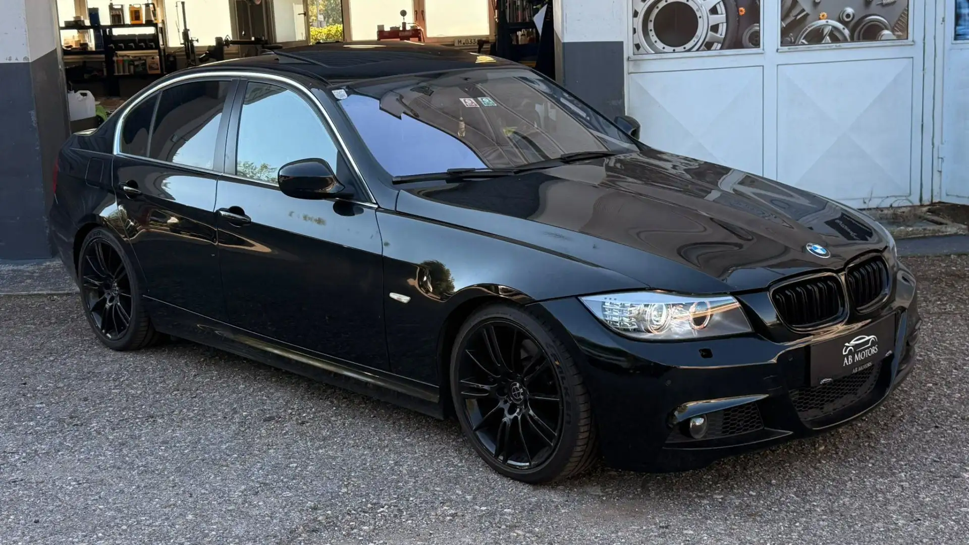 BMW 330 3er- 330d DPF Blue Performance Schwarz - 1