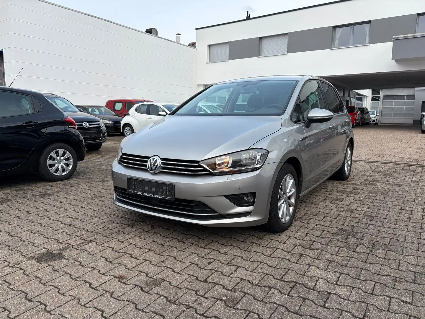 Volkswagen Golf Sportsvan VII Lounge BMT/Start-Stopp*EURO6* Silber - 1