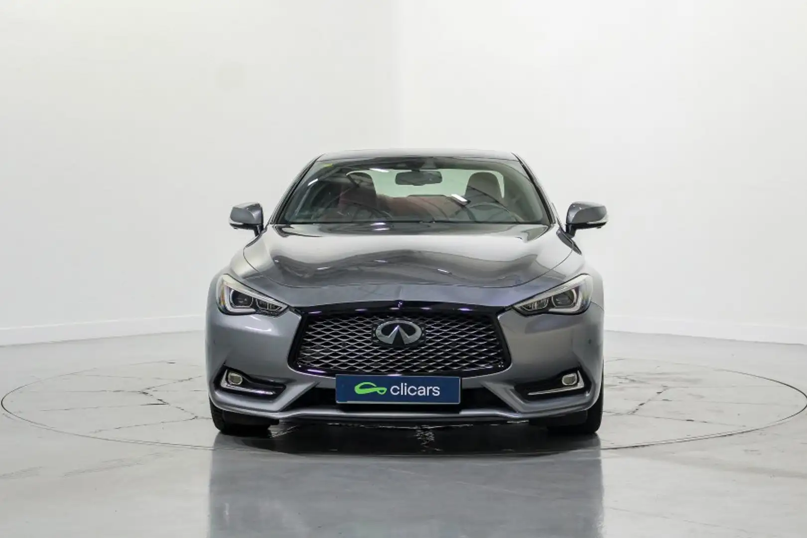 Infiniti Q60 Coupé 3.0 AWD Sport Grey - 2