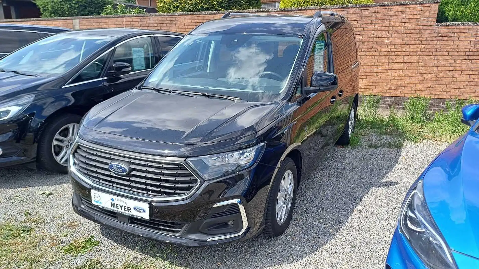 Ford Tourneo Connect 1.5 EcoBoost Titanium Navi/DAB Black - 2