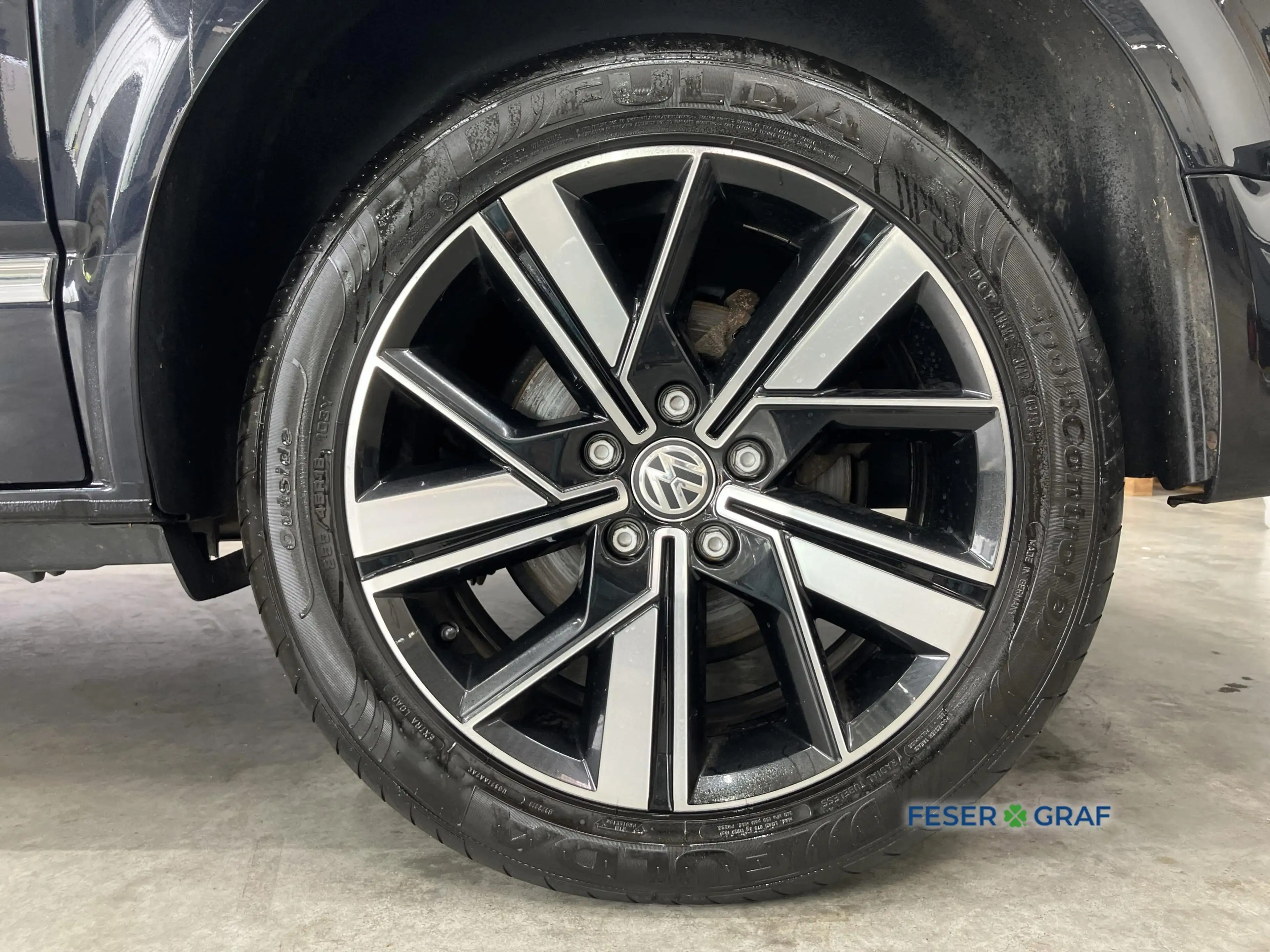 Volkswagen T6.1 Multivan 6.1 Comfortline KR 2.0l TDI 150kW 7-Gang-D — photo 5
