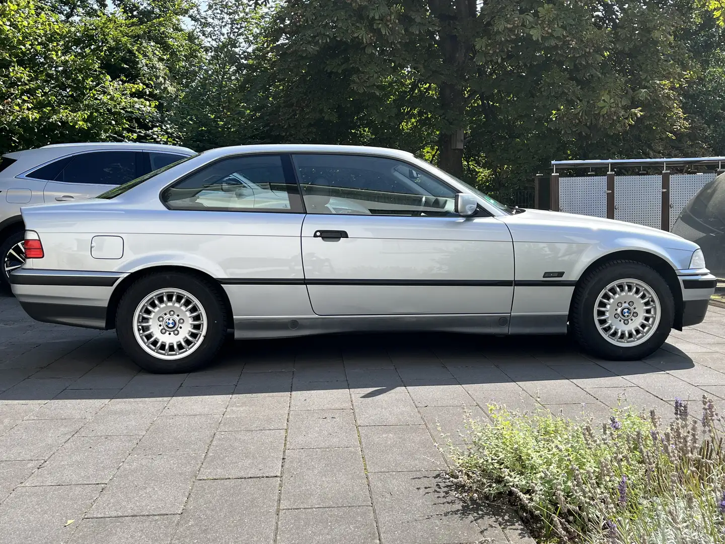 BMW 316 E36 Coupé Zilver - 2