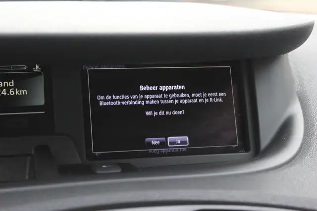 Renault Scenic view 22