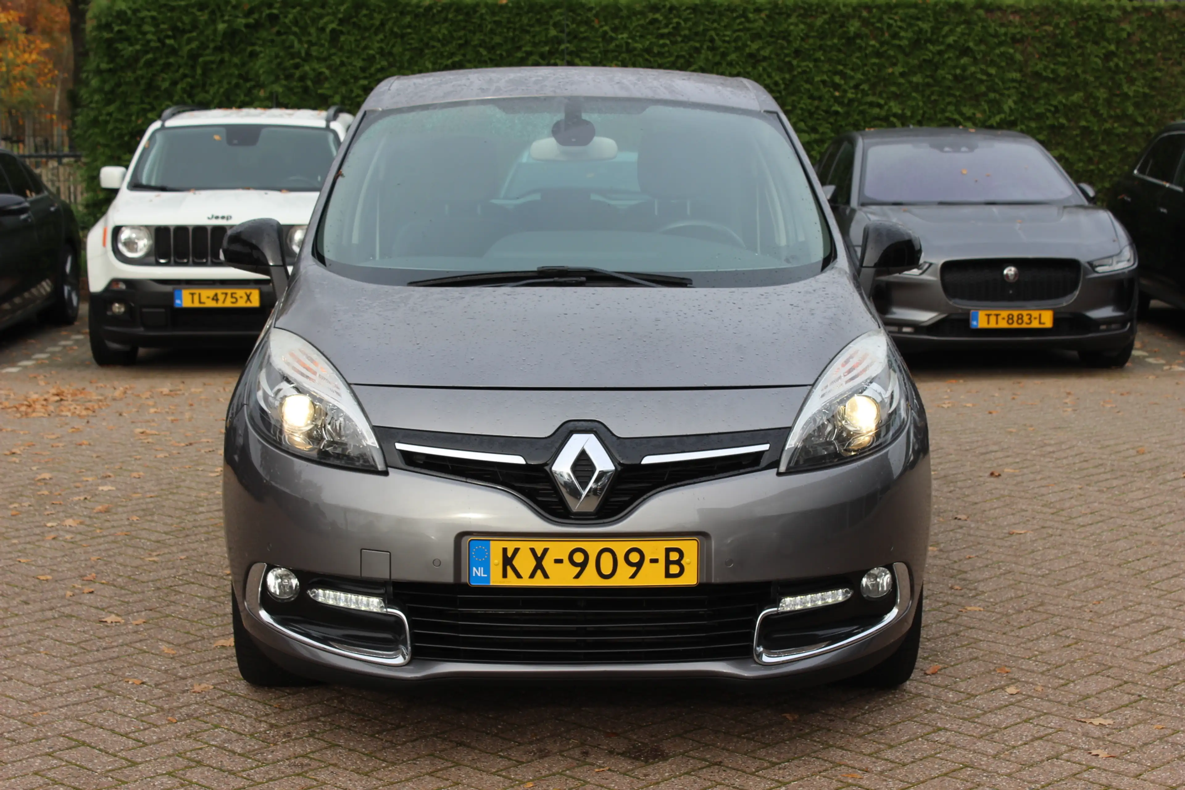 Renault Scenic 1.2 TCe Bose / Camera / Navigatie / Keyless / 17'' — photo 8