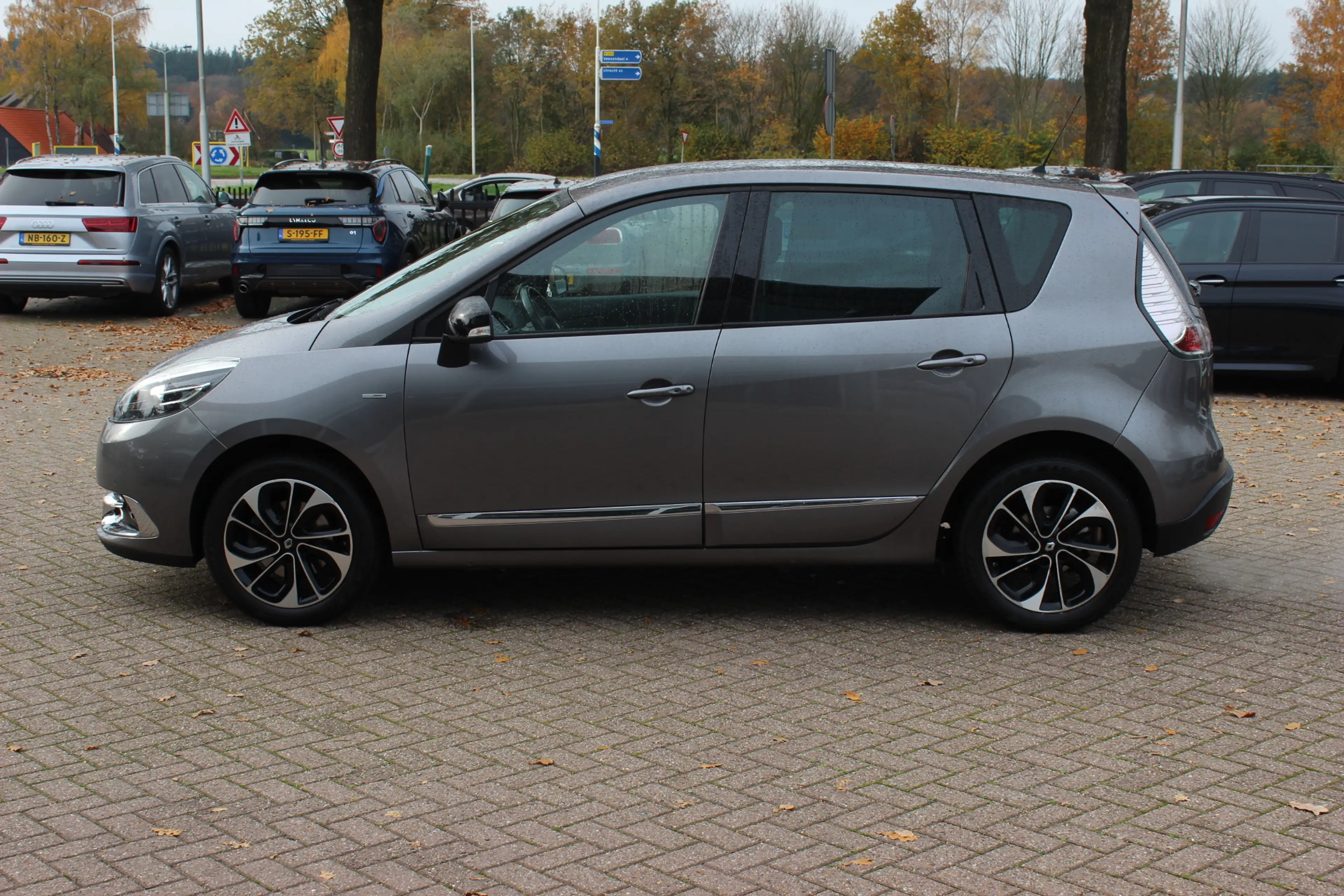 Renault Scenic 1.2 TCe Bose / Camera / Navigatie / Keyless / 17'' — photo 7