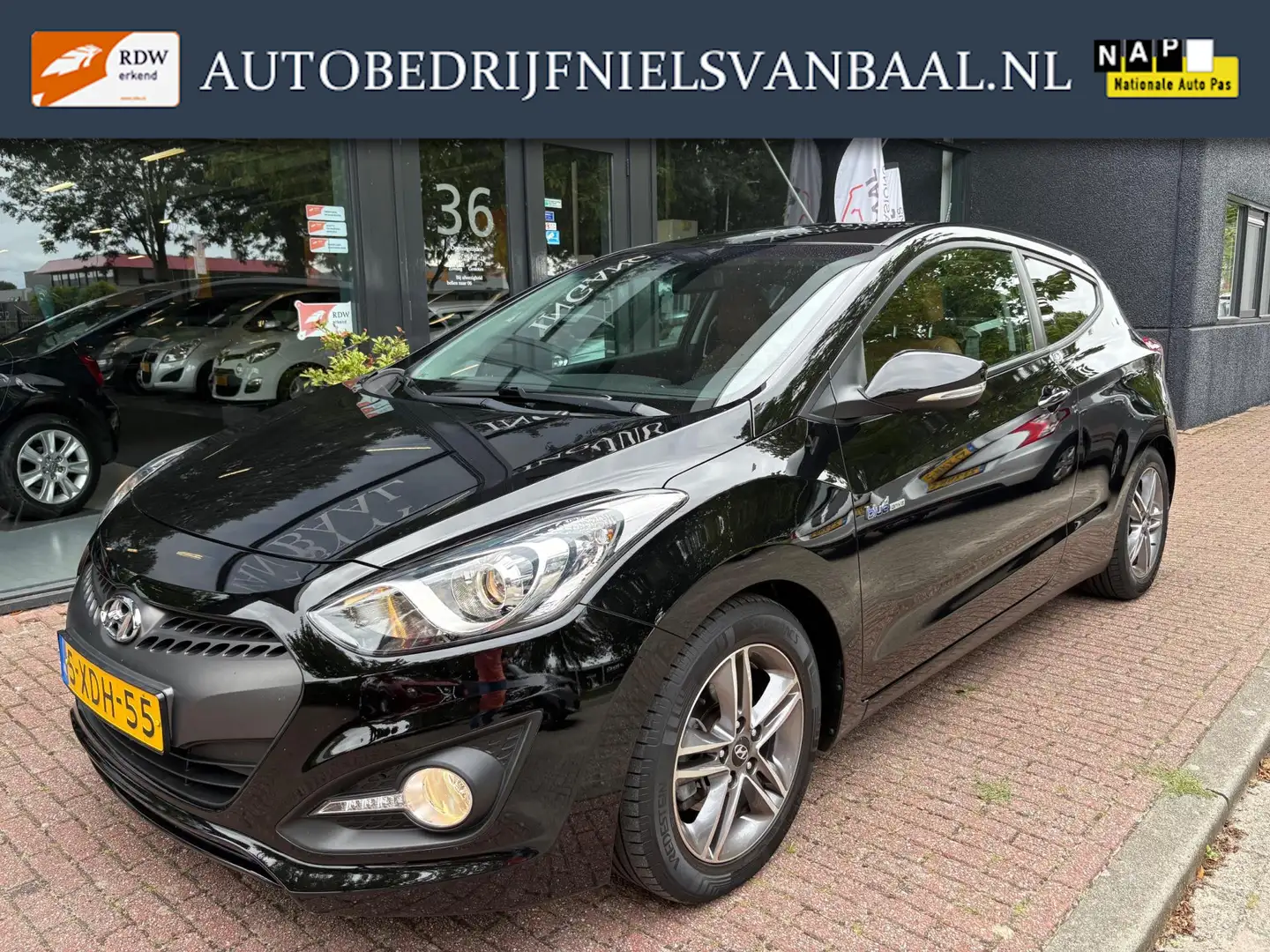 Hyundai i30 1.6 GDI i-Magine Navi/Clima/Trekhaak/Leder/ZGAN! Noir - 1