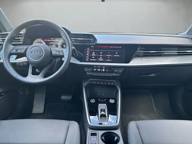 Audi A3 view 8