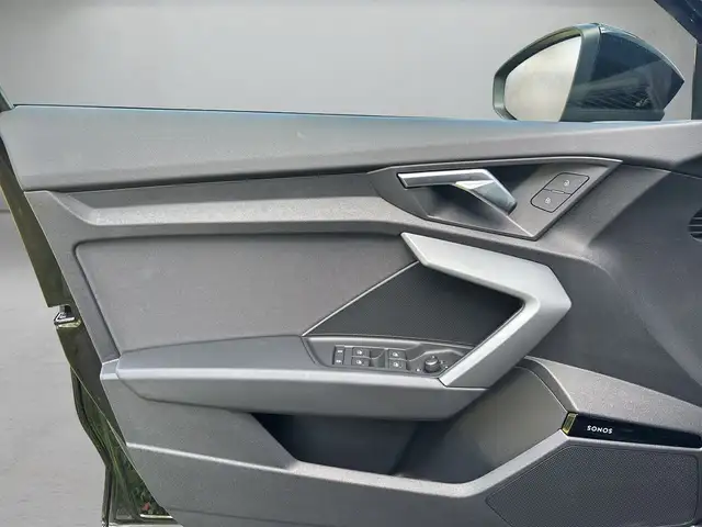 Audi A3 view 6