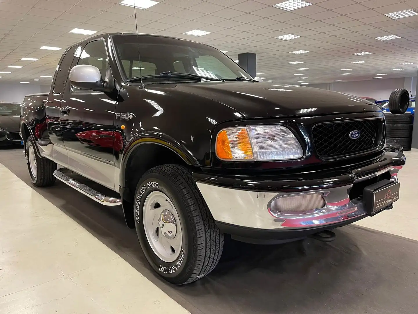 Ford F 150 Club Cab Fekete - 2