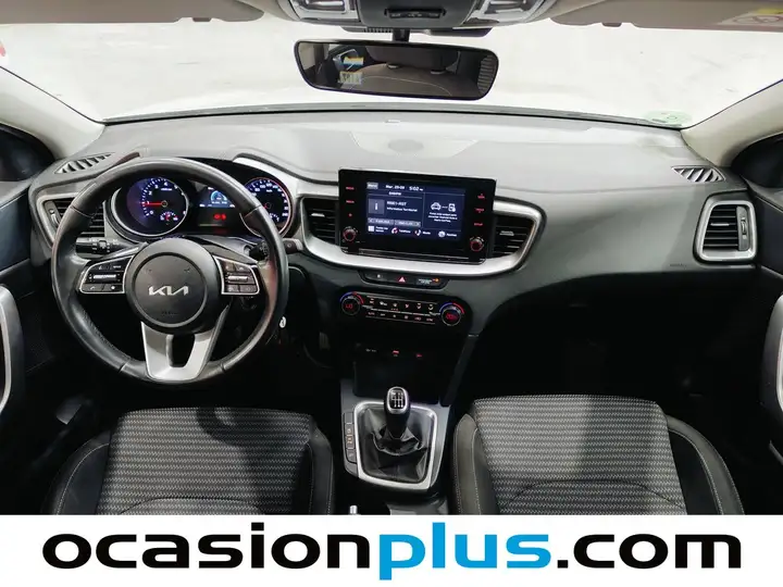 Kia XCeed 2023, foto 6