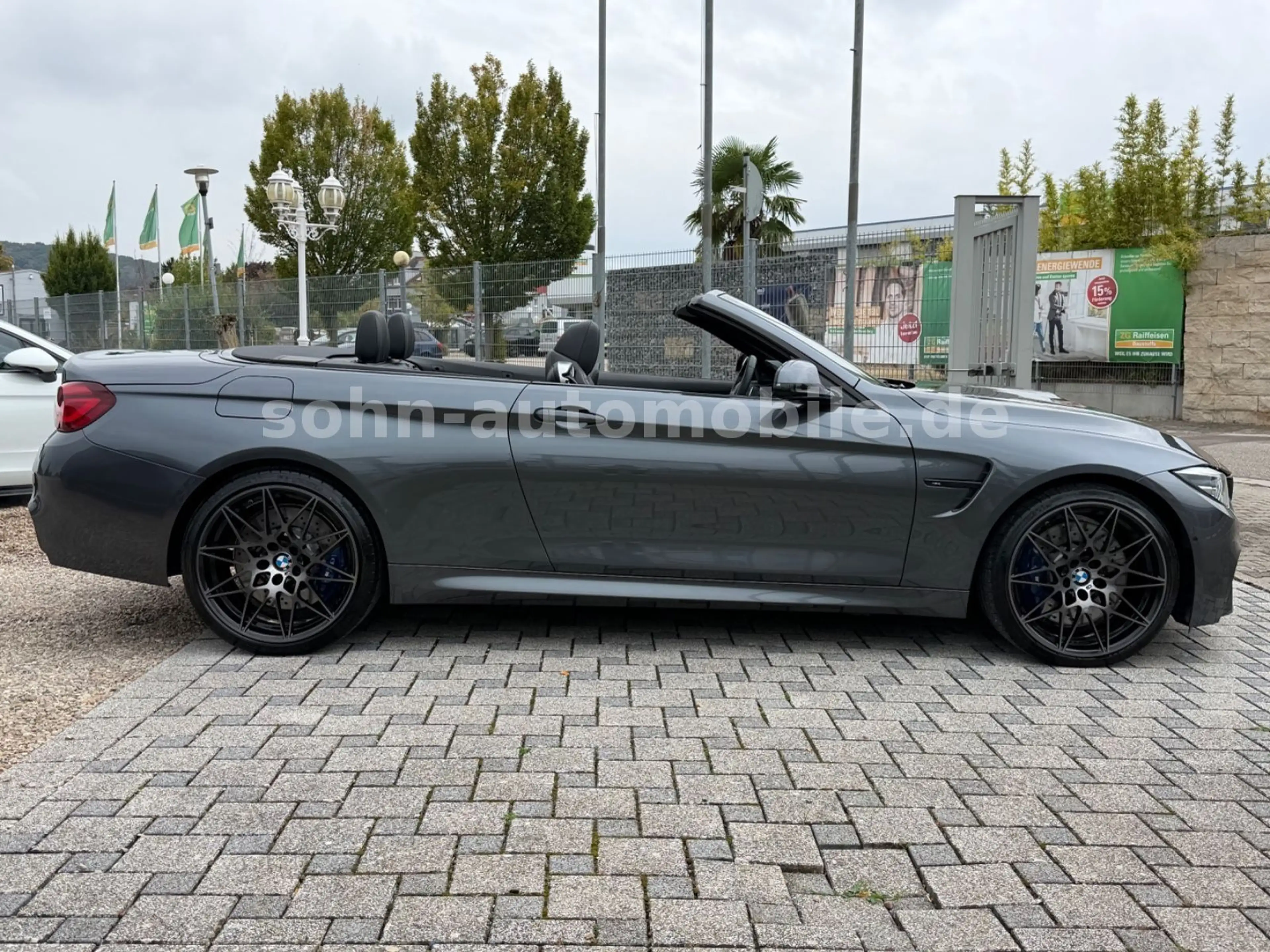 BMW M4 Cabrio Competition Deutsch/2.Hnd/BMW-Historie — photo 6