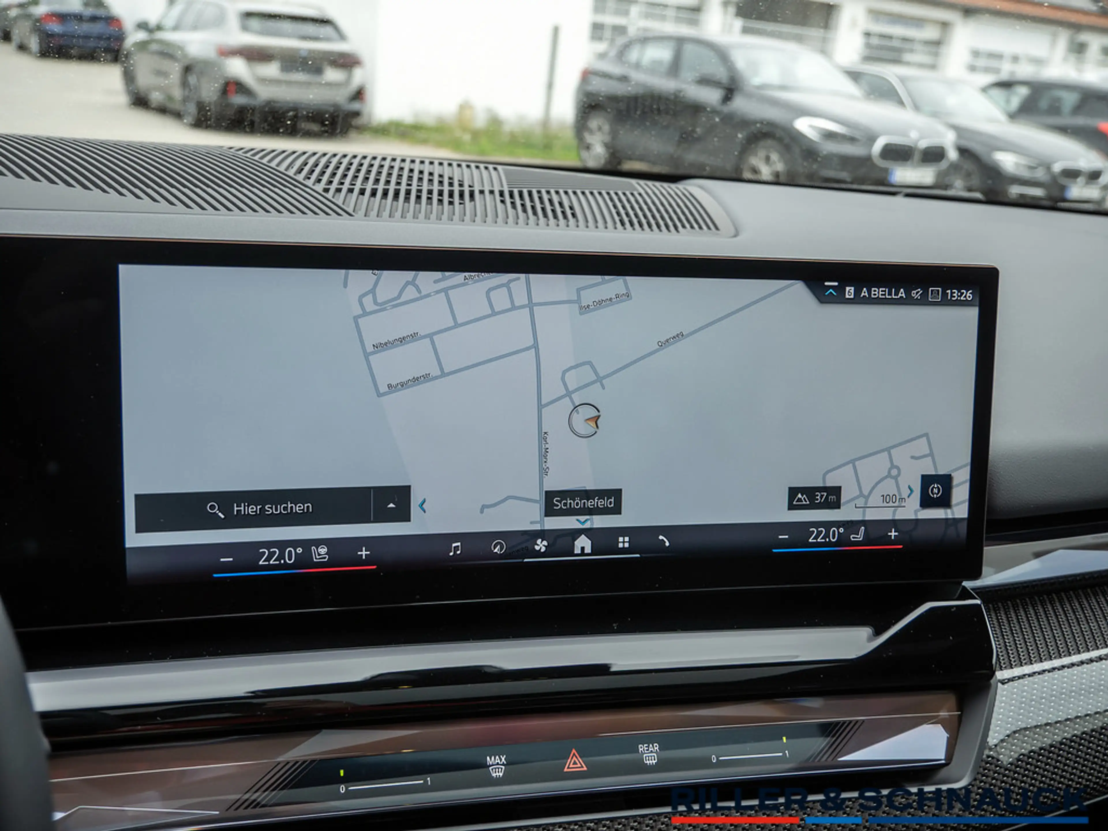 BMW 520 d M-Sport HUD STANDHZ SITZBELÜFTUNG PANO — photo 11