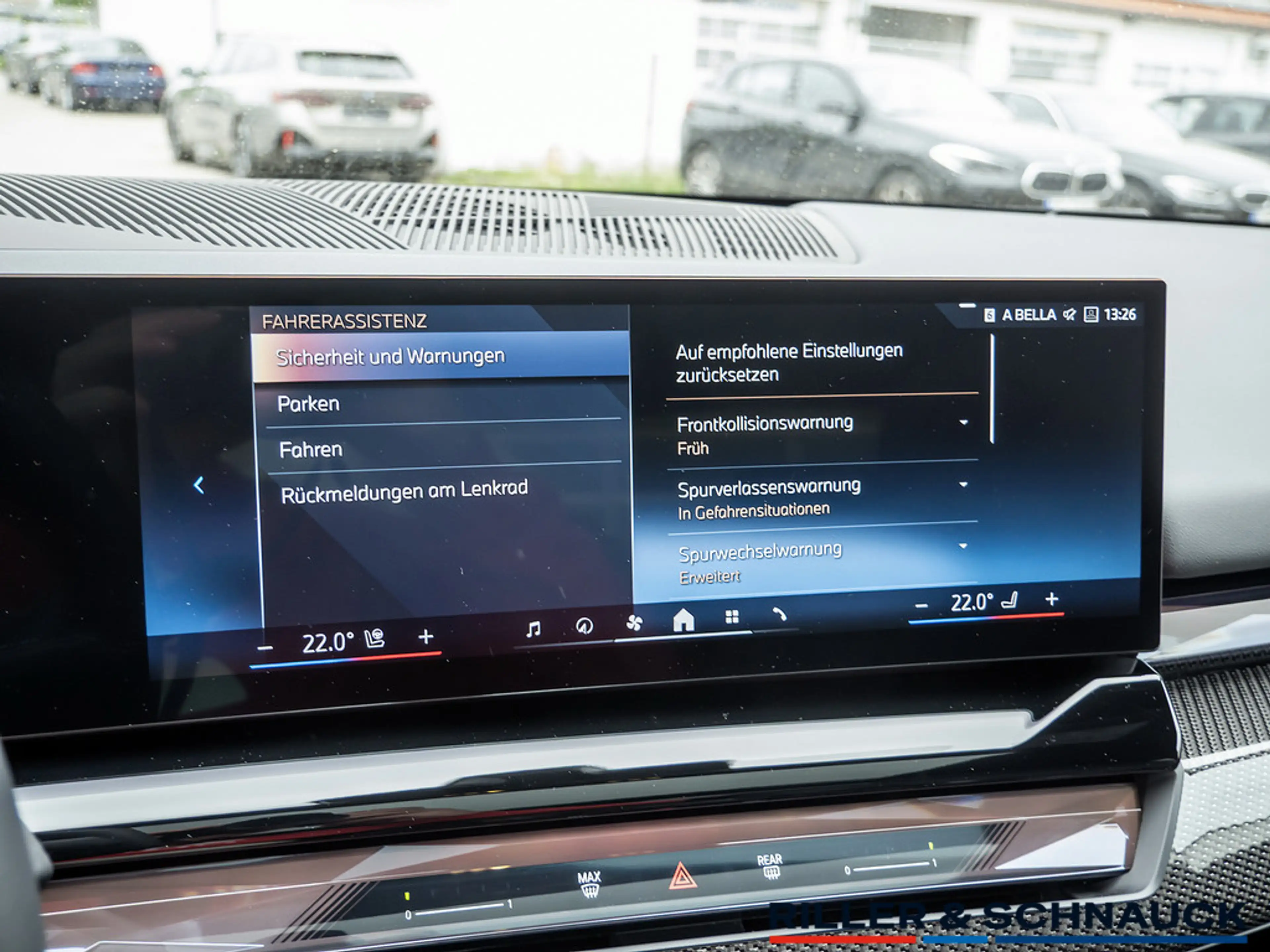 BMW 520 d M-Sport HUD STANDHZ SITZBELÜFTUNG PANO — photo 12