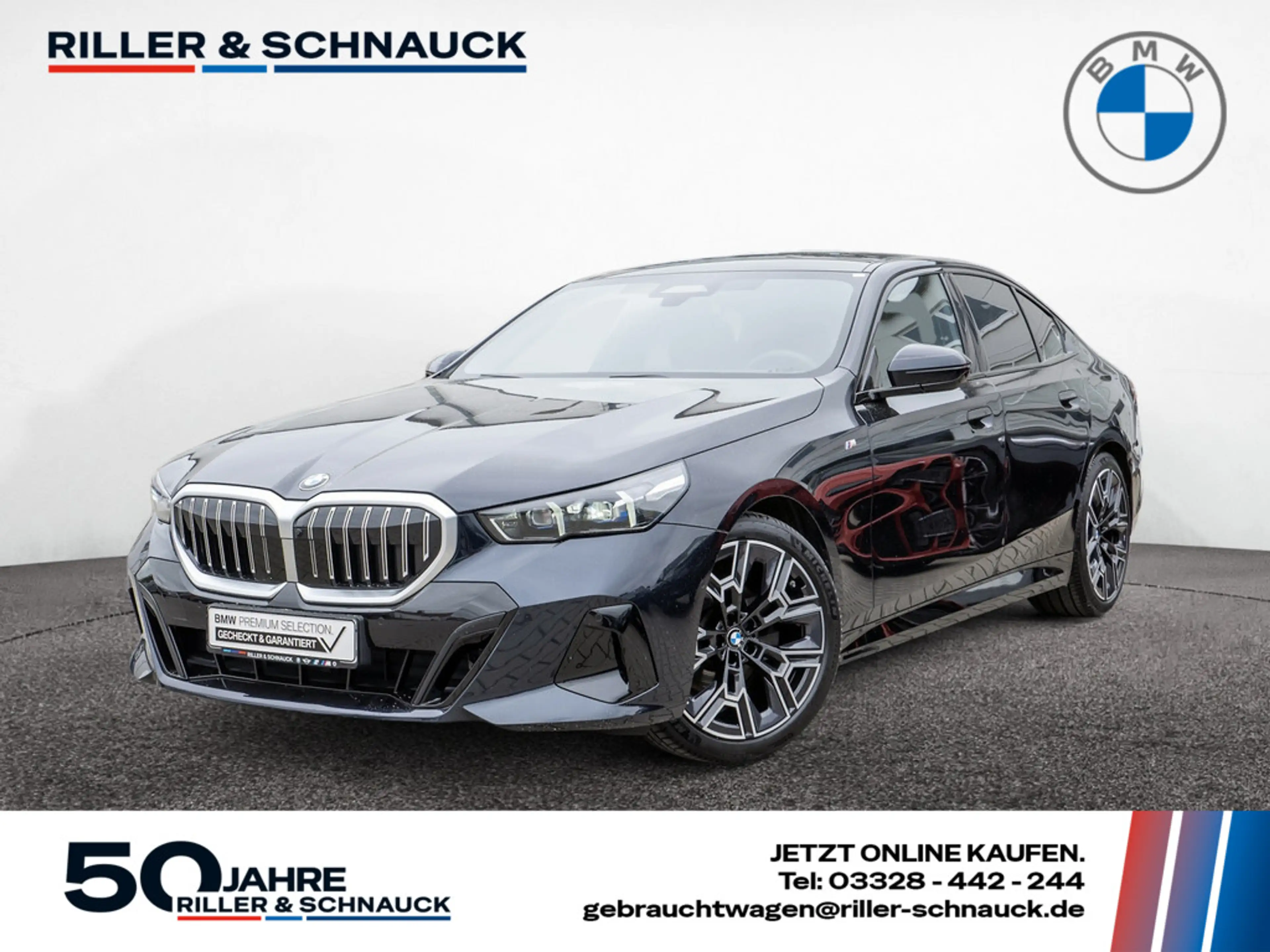 BMW 520 d M-Sport HUD STANDHZ SITZBELÜFTUNG PANO