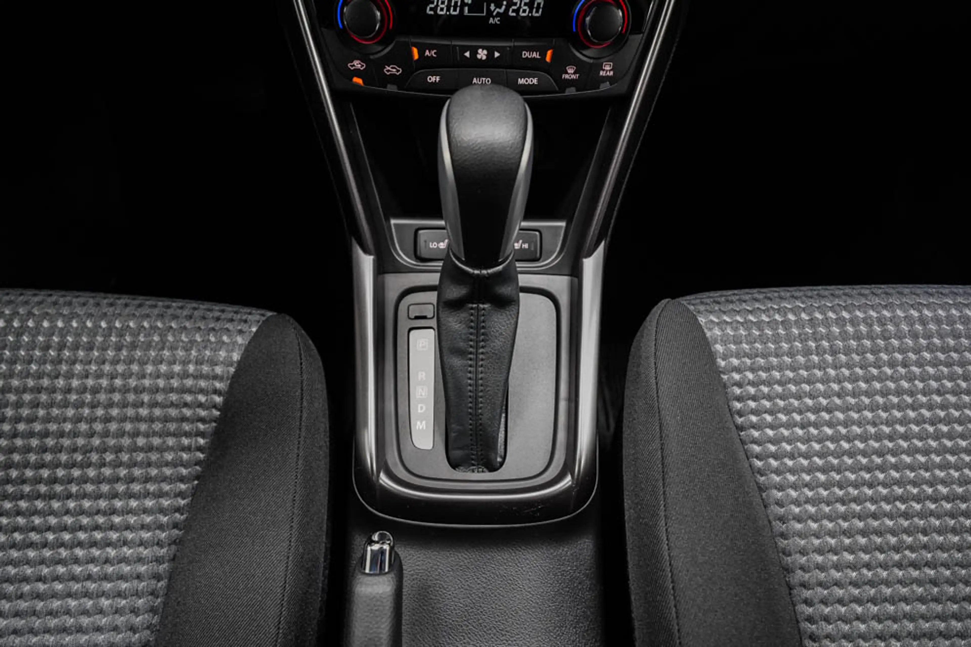 Suzuki S-Cross 1,4 2WD Mild-Hybrid AT GL+ — photo 12