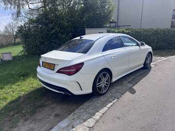 Coupé 7G-DCT AMG Line