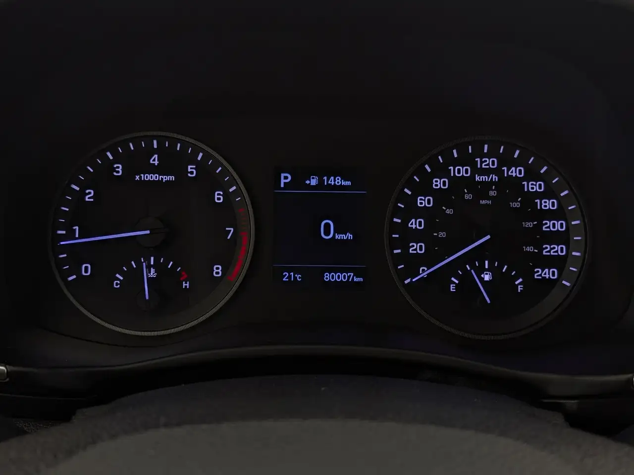 Hyundai TUCSON снимка Hyundai TUCSON