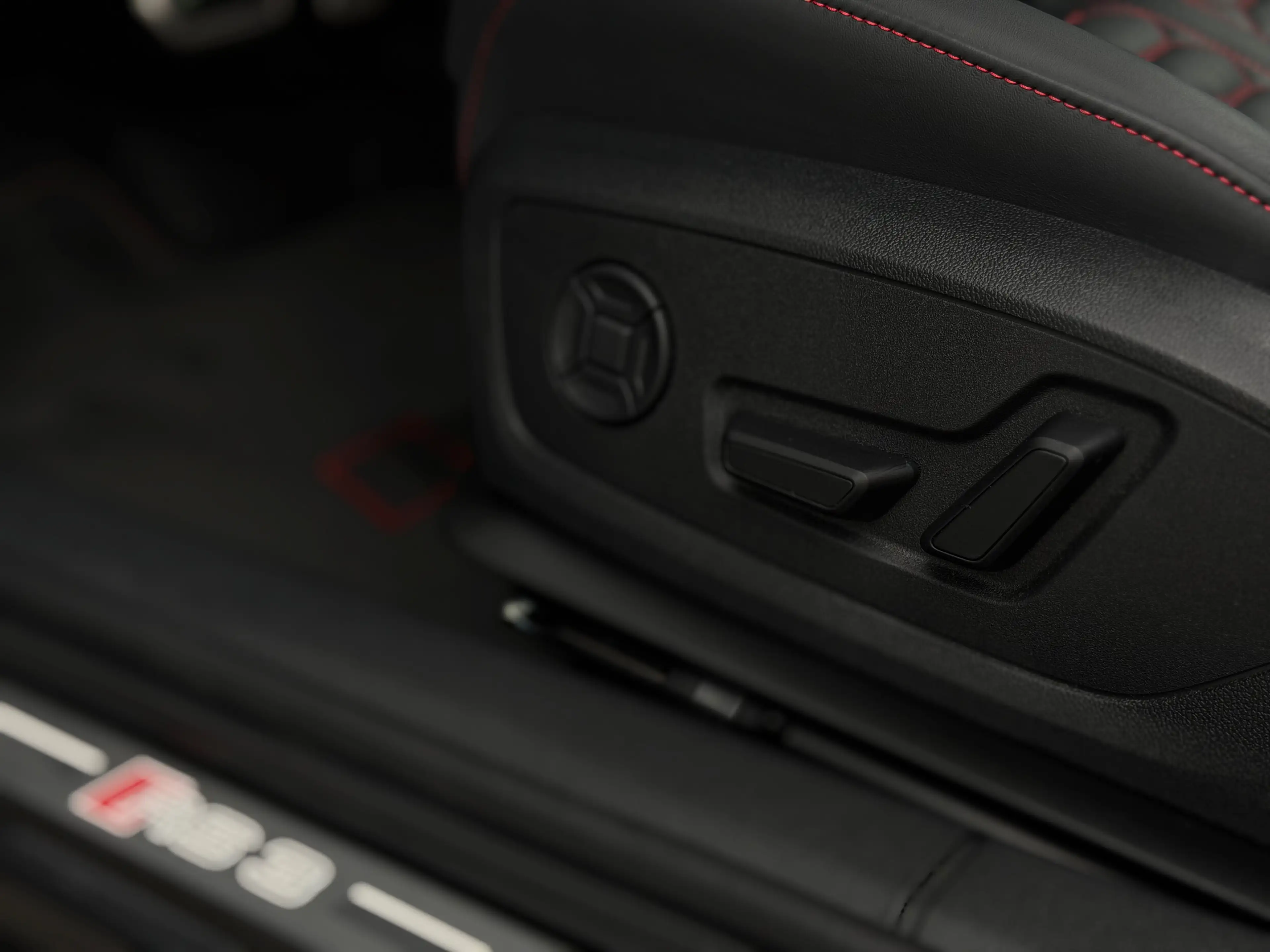 Audi A3 RS3 LIMOUSINE 2.5 TFSI QUATTRO S-TRONIC — photo 13