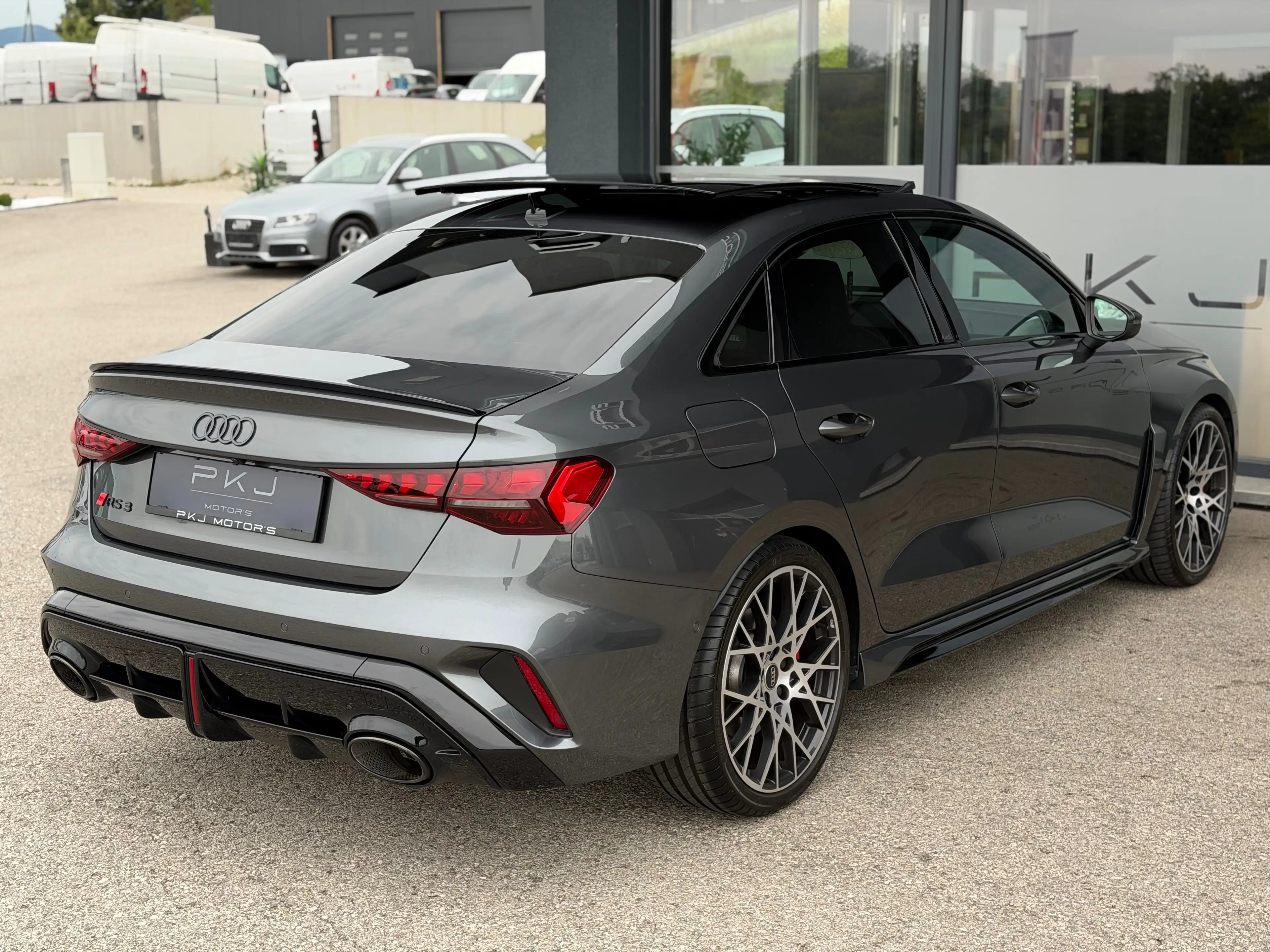 Audi A3 RS3 LIMOUSINE 2.5 TFSI QUATTRO S-TRONIC — photo 8