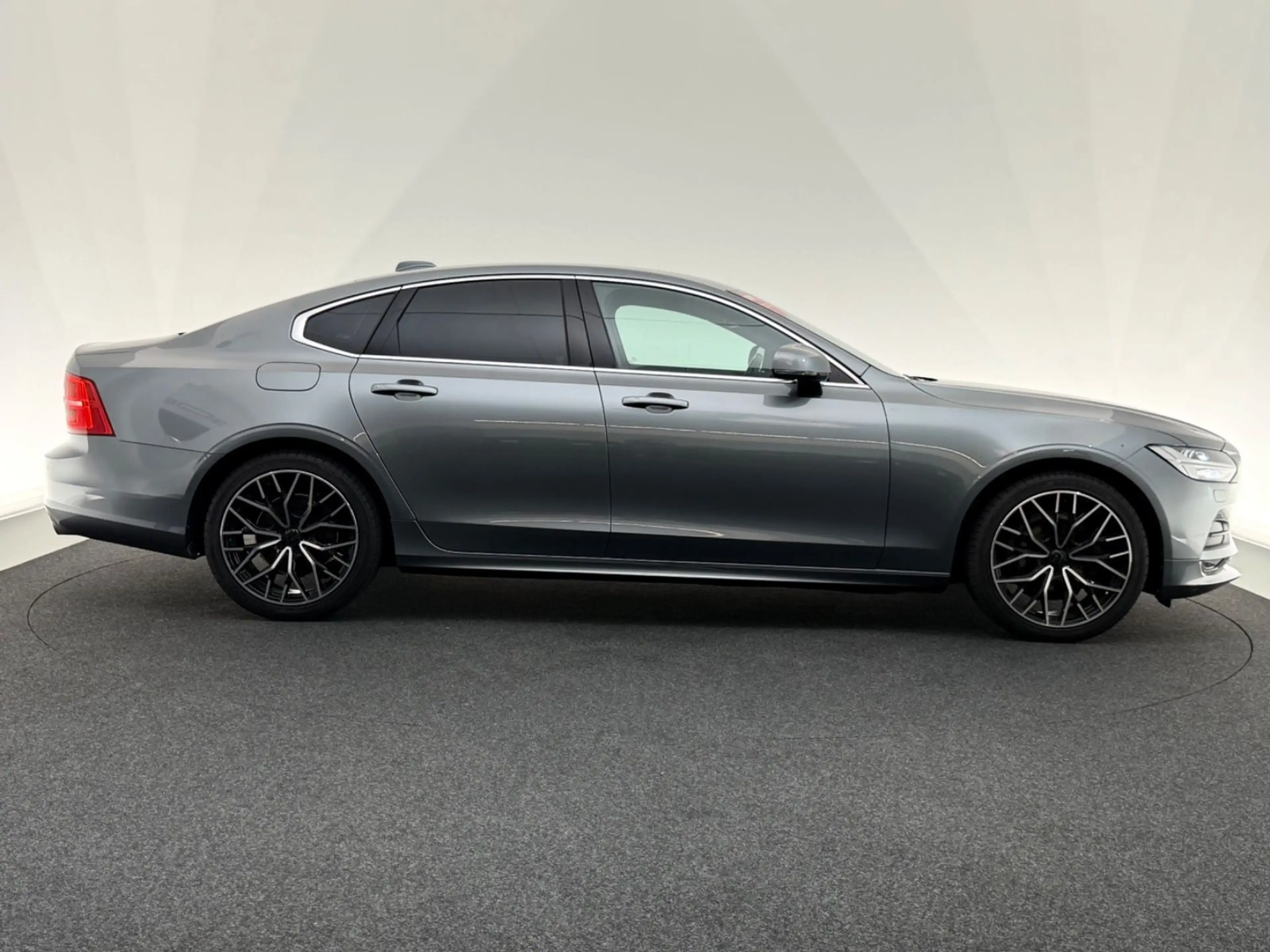 Volvo S90 D4 Lim.*MOMENTUM*LED-ACC-HARMAN KARDON-MEMO — photo 8