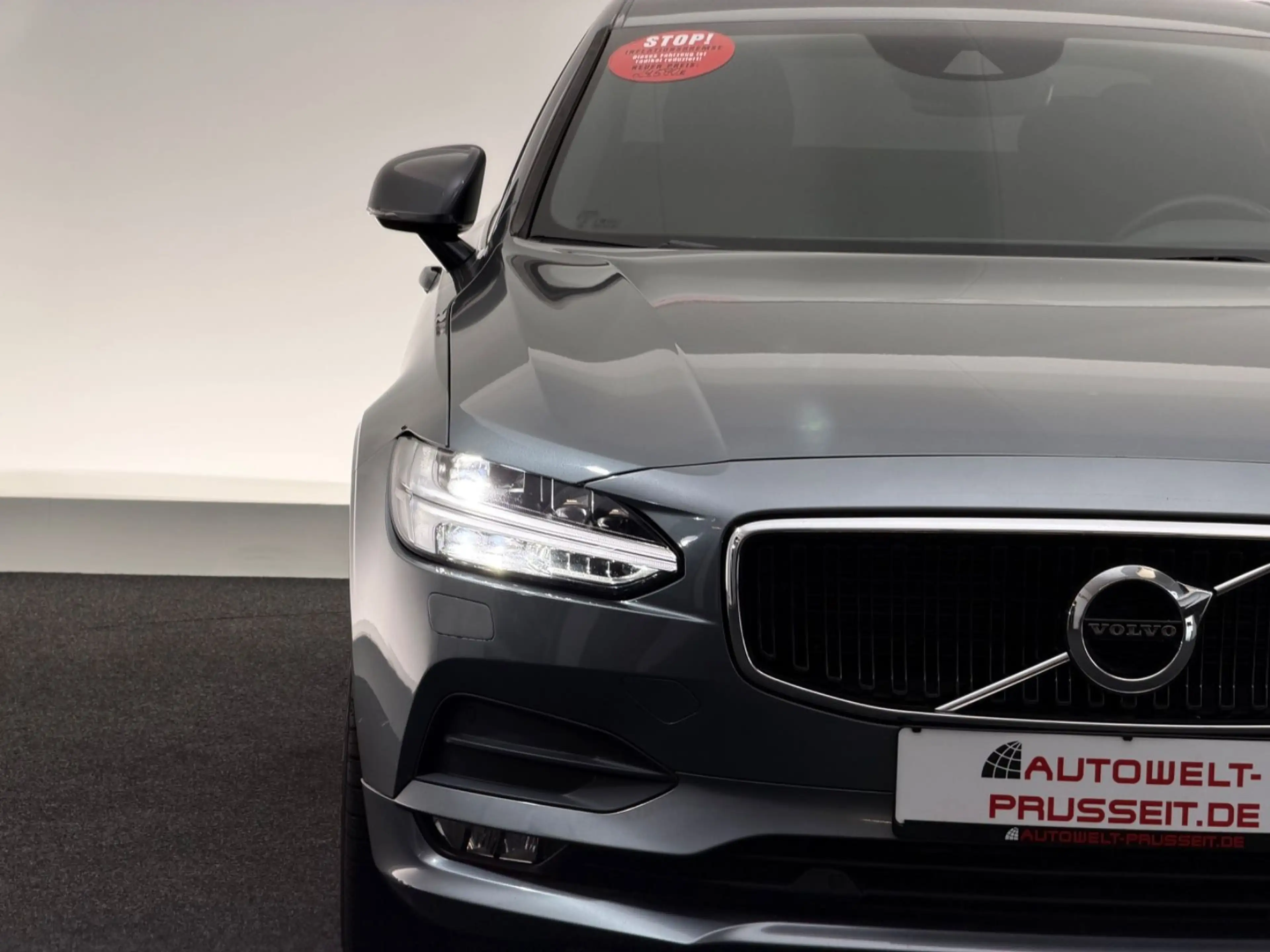 Volvo S90 D4 Lim.*MOMENTUM*LED-ACC-HARMAN KARDON-MEMO — photo 10
