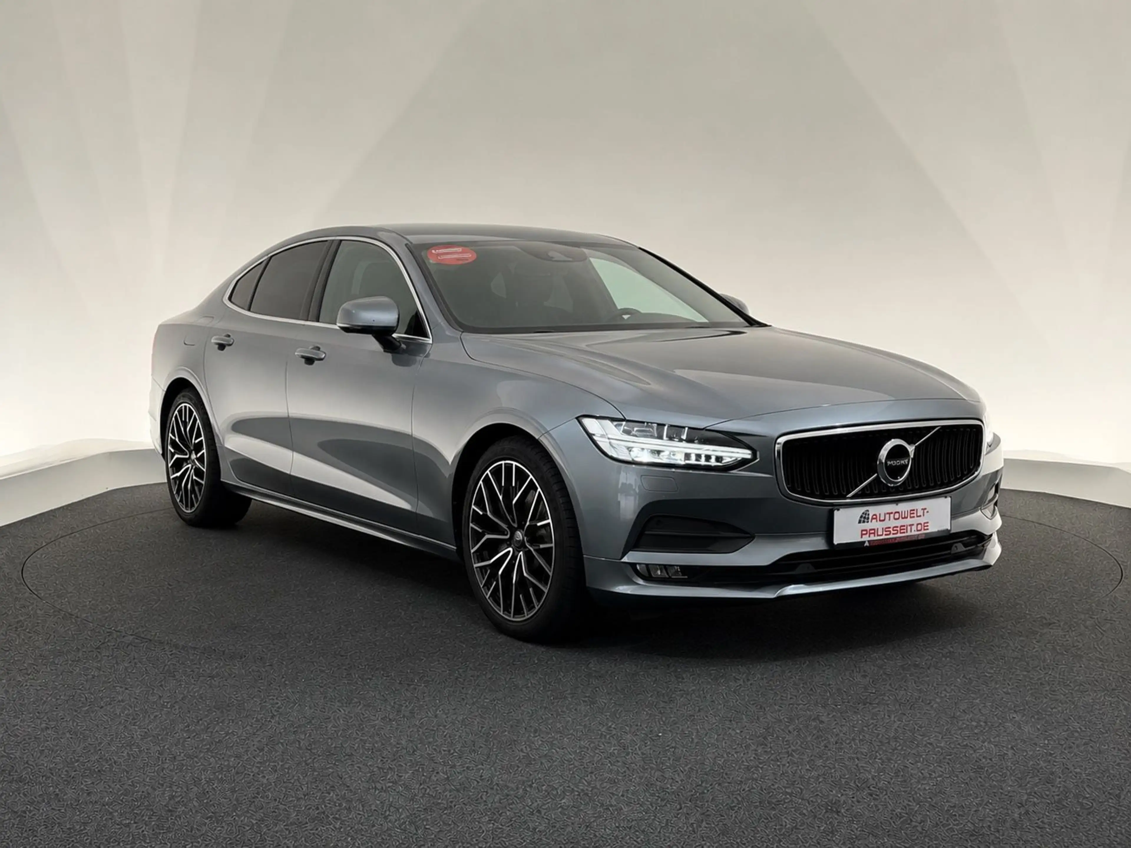 Volvo S90 D4 Lim.*MOMENTUM*LED-ACC-HARMAN KARDON-MEMO