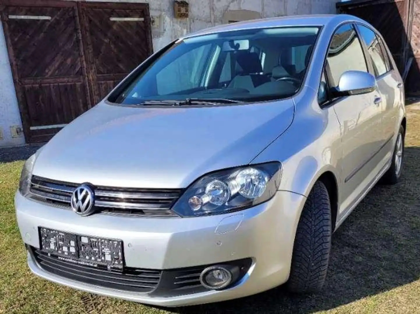 Volkswagen Golf Plus Golf Plus Trendline 1,6 TDI DPF Trendline Grau - 2