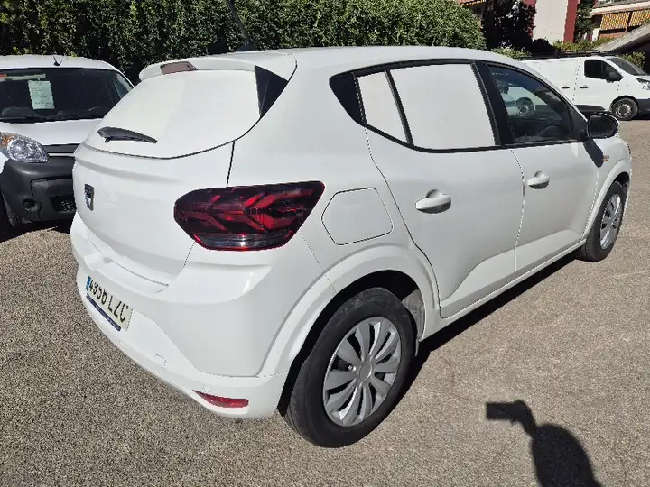 Dacia Sandero 2022, foto 14