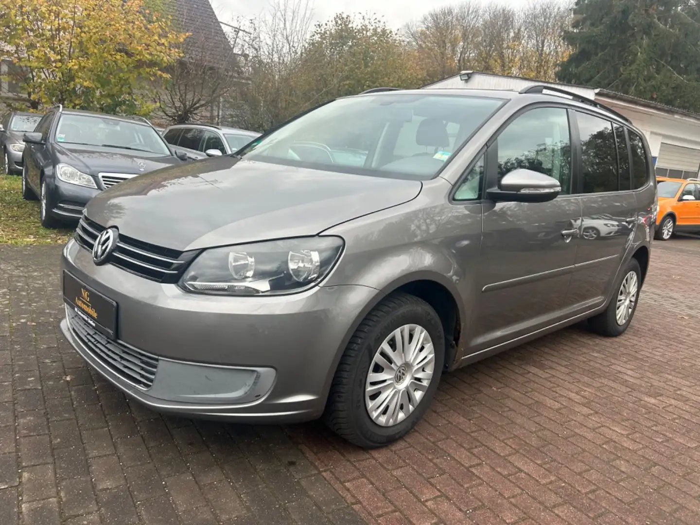 Volkswagen Touran Comfortline BMT *7-Sitze* Grau - 1