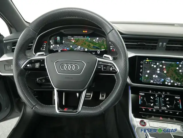 Audi RS6 view 9