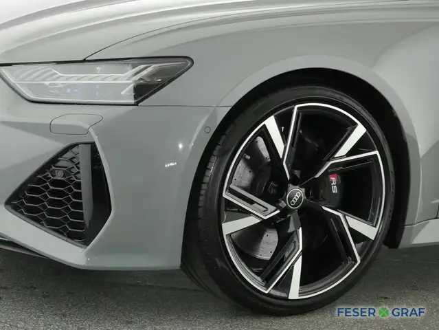 Audi RS6 view 15