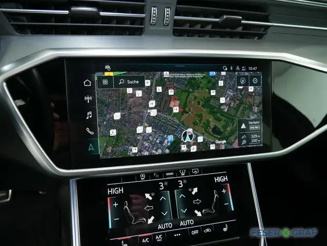 Audi RS6 view 8