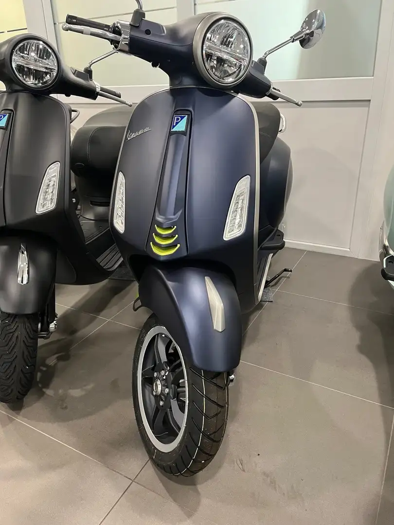 Vespa Primavera 125 Primavera 125 Super Tech * diverse Farben* Albastru - 1