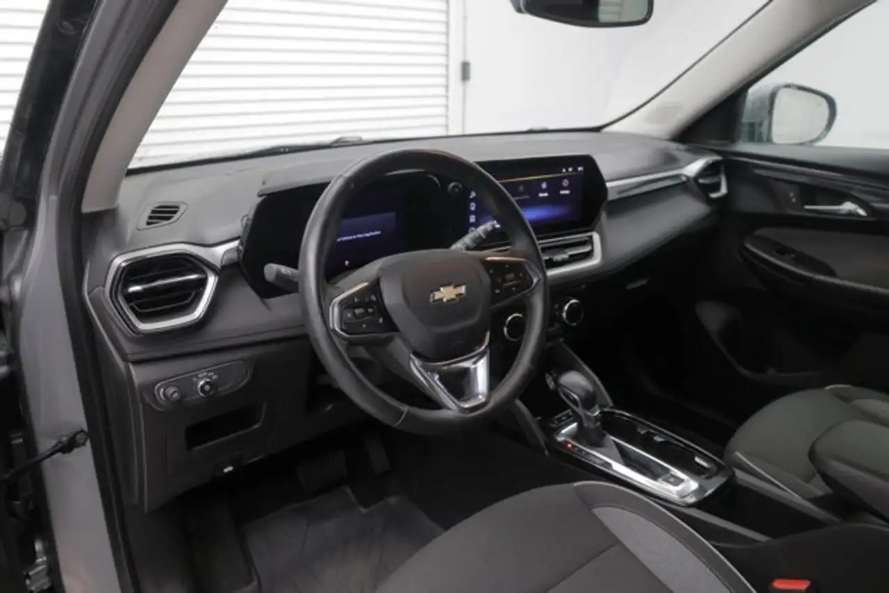 Chevrolet Trailblazer photo Chevrolet Trailblazer