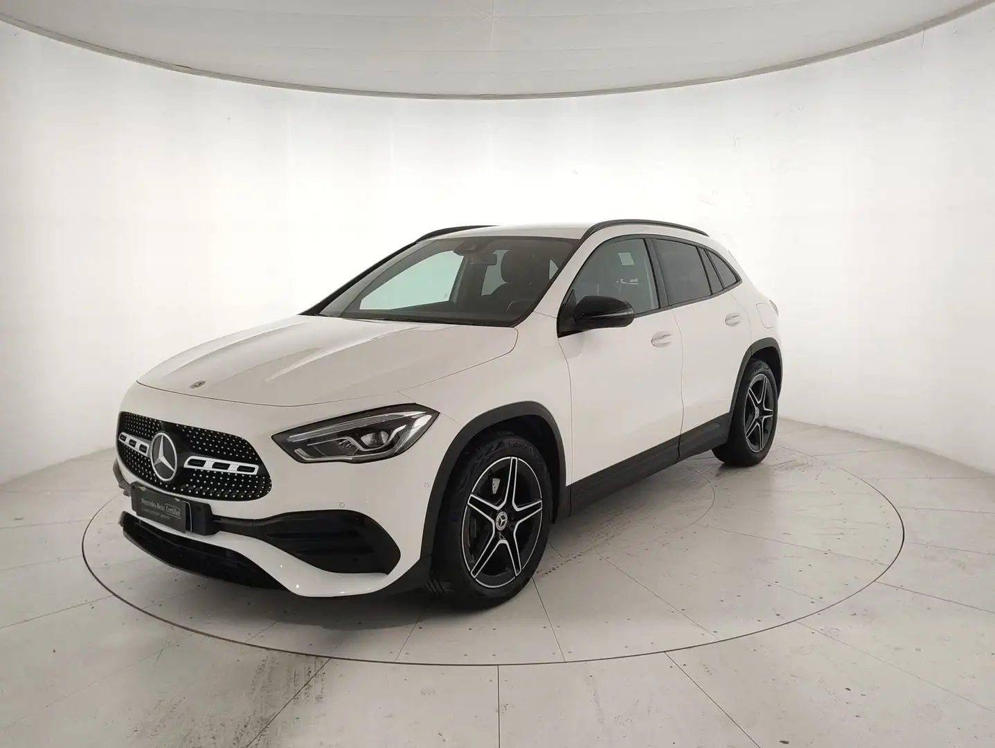 Mercedes-Benz GLA 200 200 d Premium 4matic auto Bianco - 1