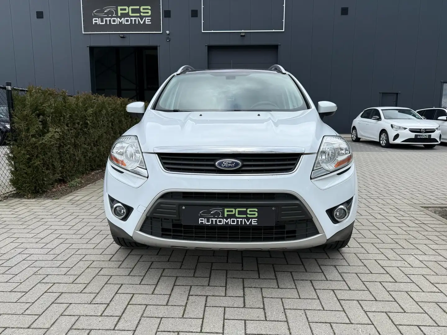 Ford Kuga 2.0 TDCi 4WD Titanium / 12m garantie / Automaat Weiß - 2