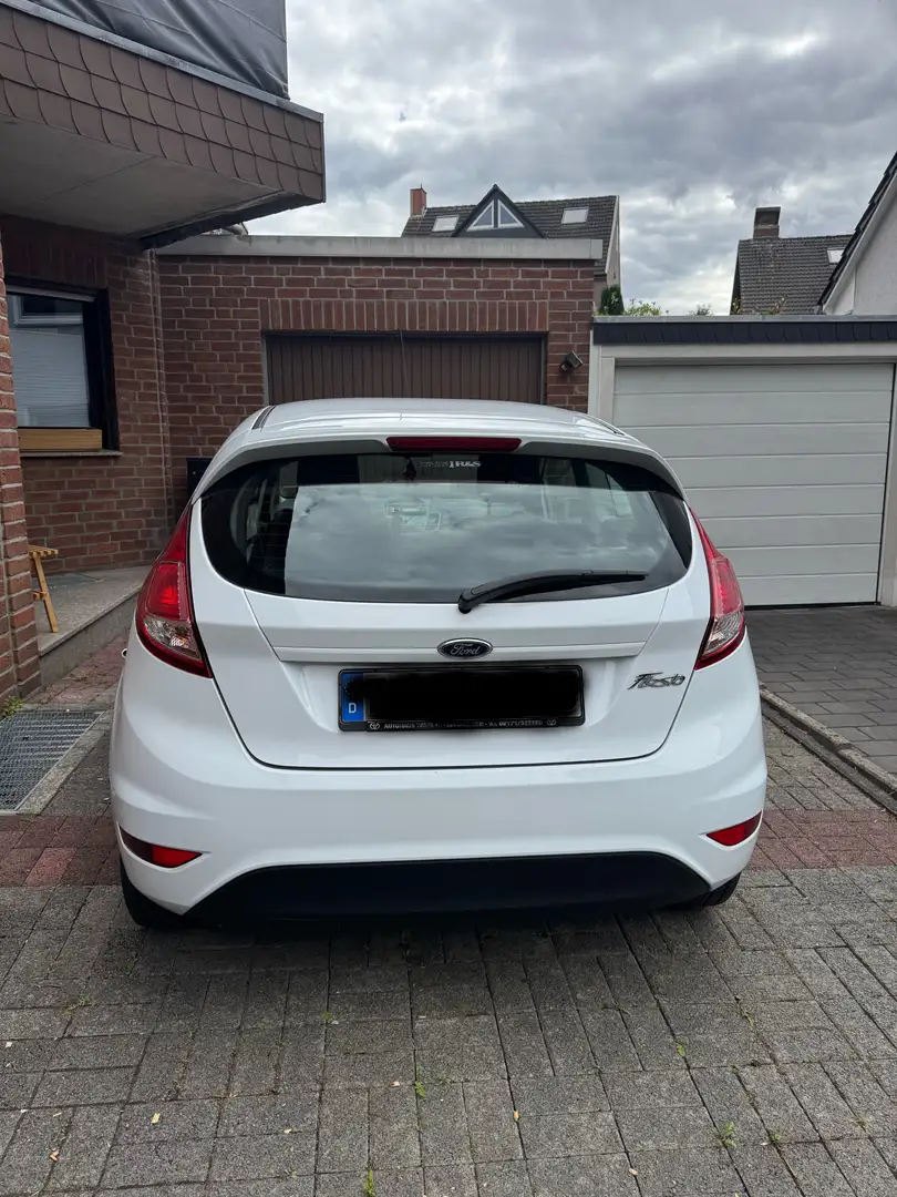 Ford Fiesta Ambiente Weiß - 2