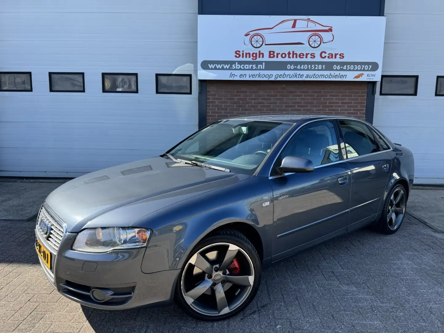Audi A4 Limousine 1.8 TURBO AUT CARPLAY LEER NAVI NAP XENO Grijs - 2