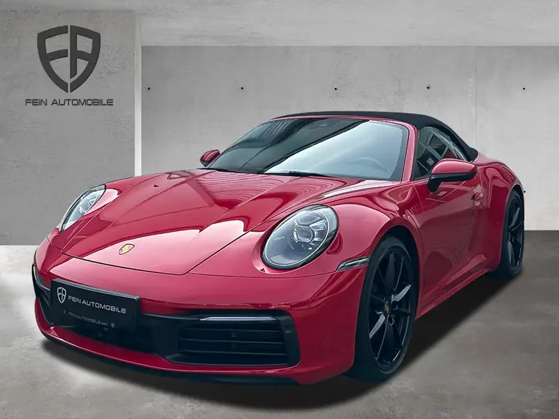 PORSCHE 911