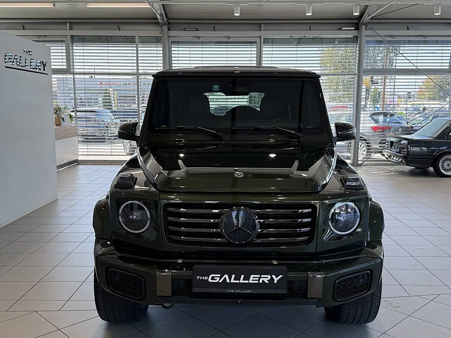 Mercedes-Benz G 450 d 4MATIC AMG-Line Aut.*G-Manufaktur*22"*Burmest... Grün - 2