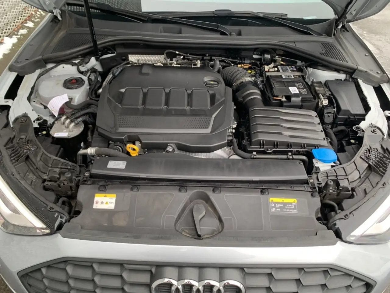 Audi A3 Sportback 35 TDI S tronic Digitales Cockpit LED Ko 16