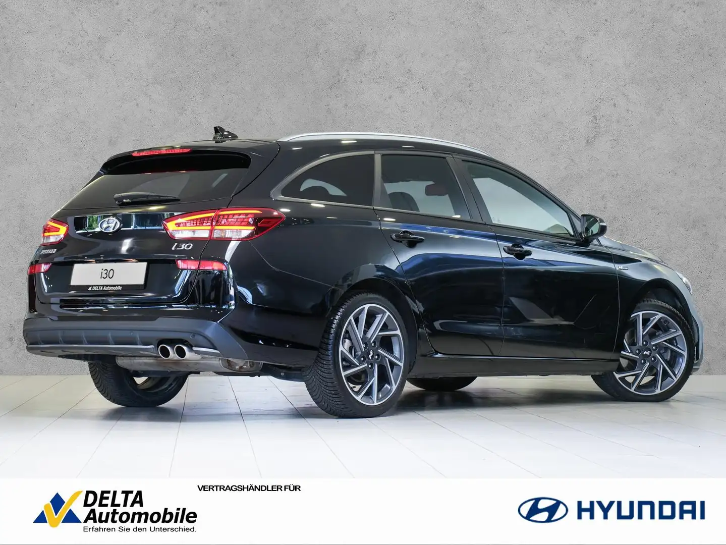 Hyundai i30 Kombi 1.5 TGDi DCT N LINE Navi Panoramadach Black - 2