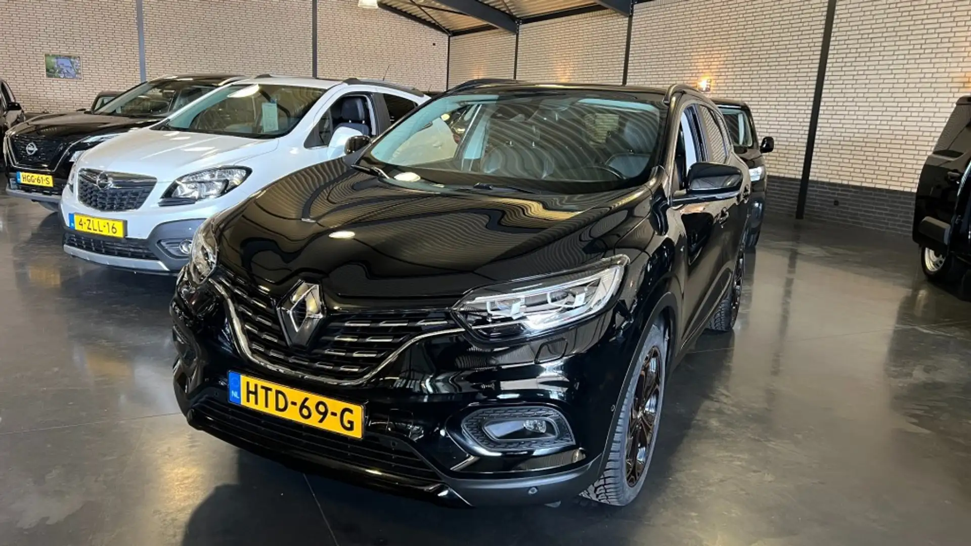 Renault Kadjar 1.3 TCE BLACK EDITION AUTOMAAT 160 PK Nero - 1
