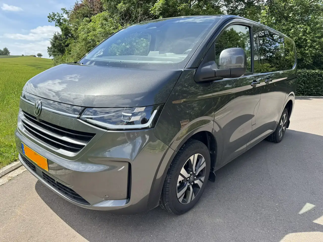 Volkswagen T7