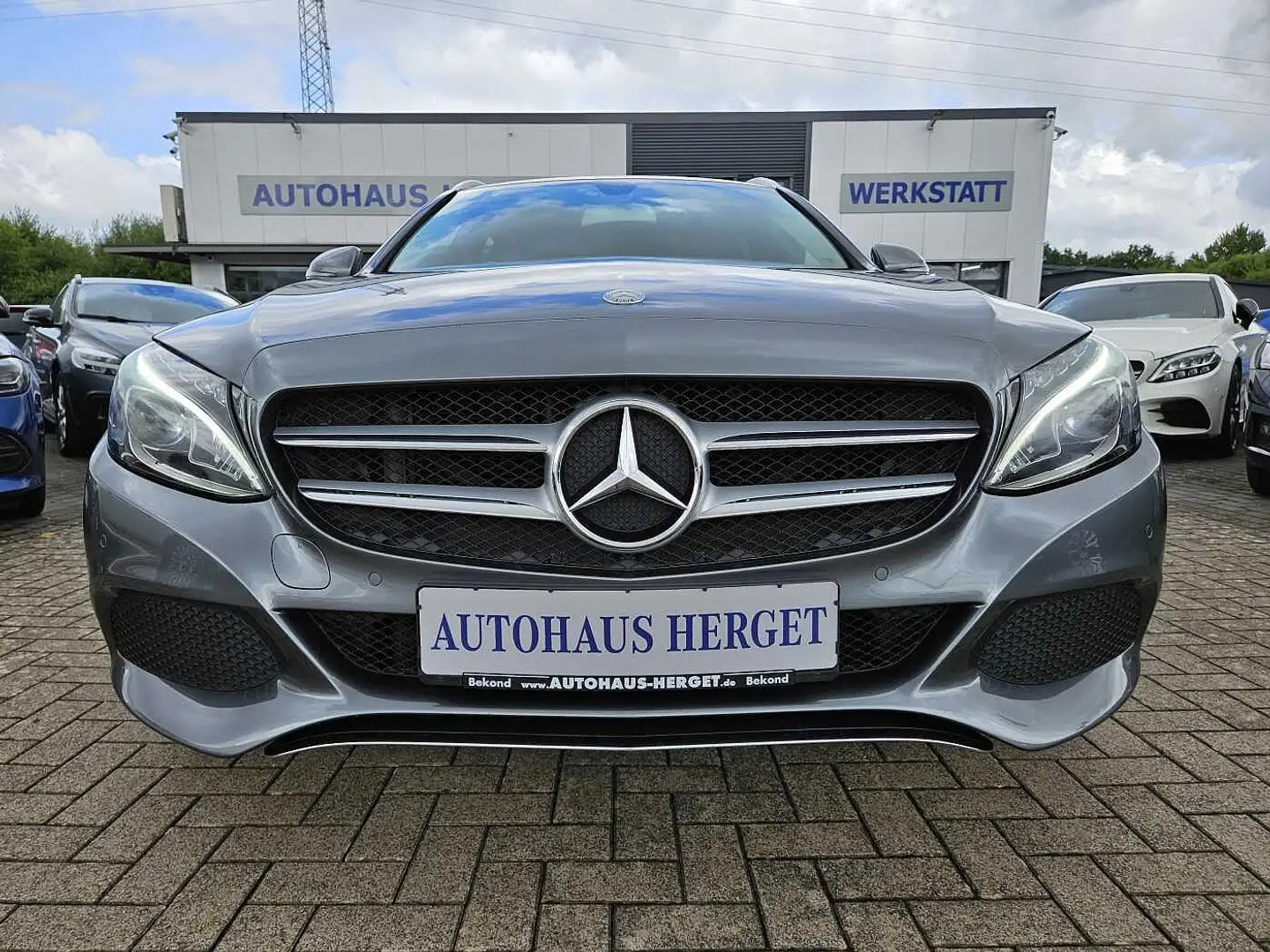 Mercedes-Benz C 180 T 7G-TRONIC Avantgarde 2.Hand/MB-Scheckheft/Naviga Grau - 2