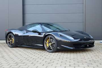 458 Italia *Spider* FULL BLACK