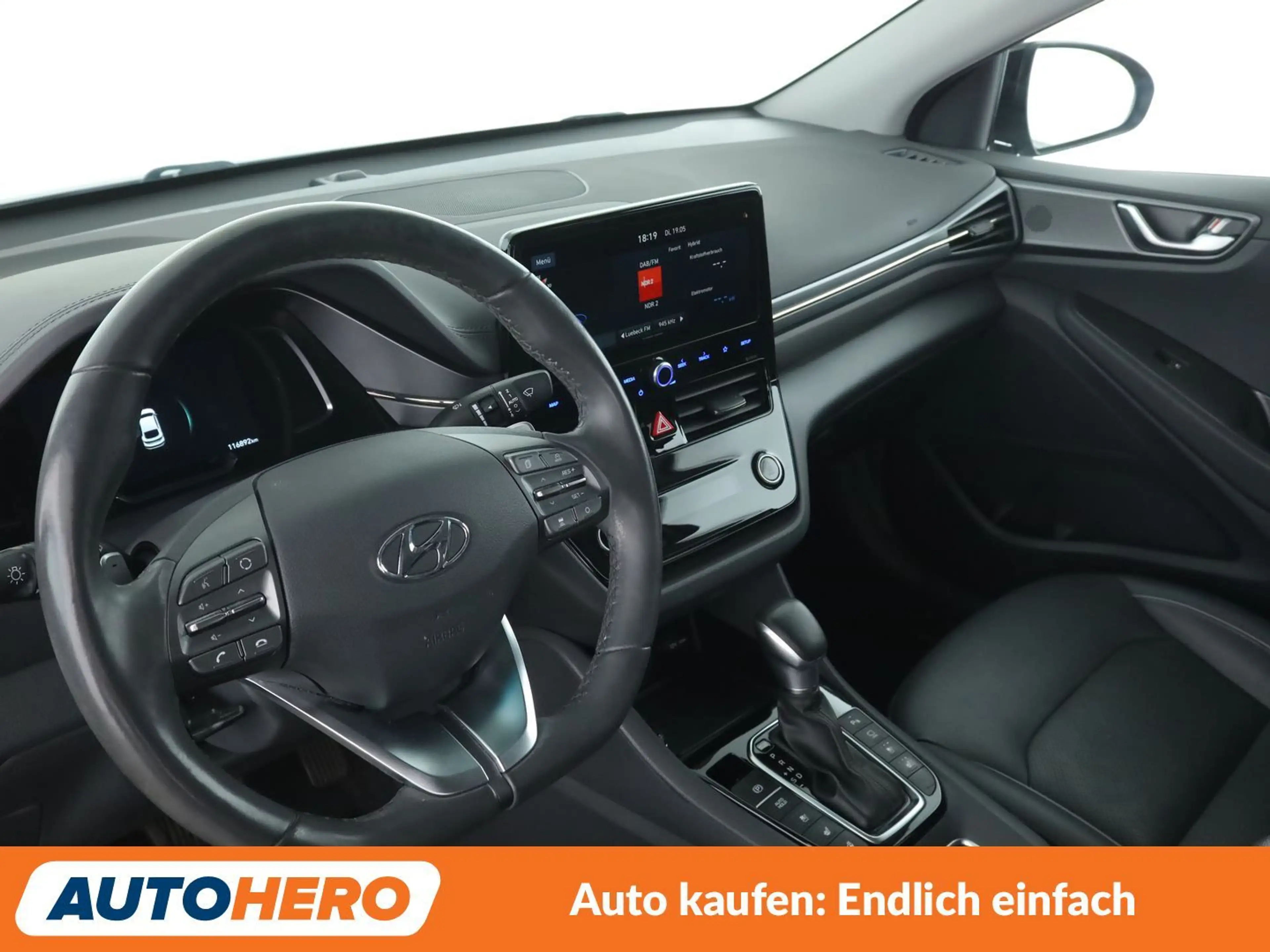 Hyundai IONIQ 1.6 Hybrid Premium Aut.*NAV*ACC*CAM*PDC*SHZ*ALU* — photo 11