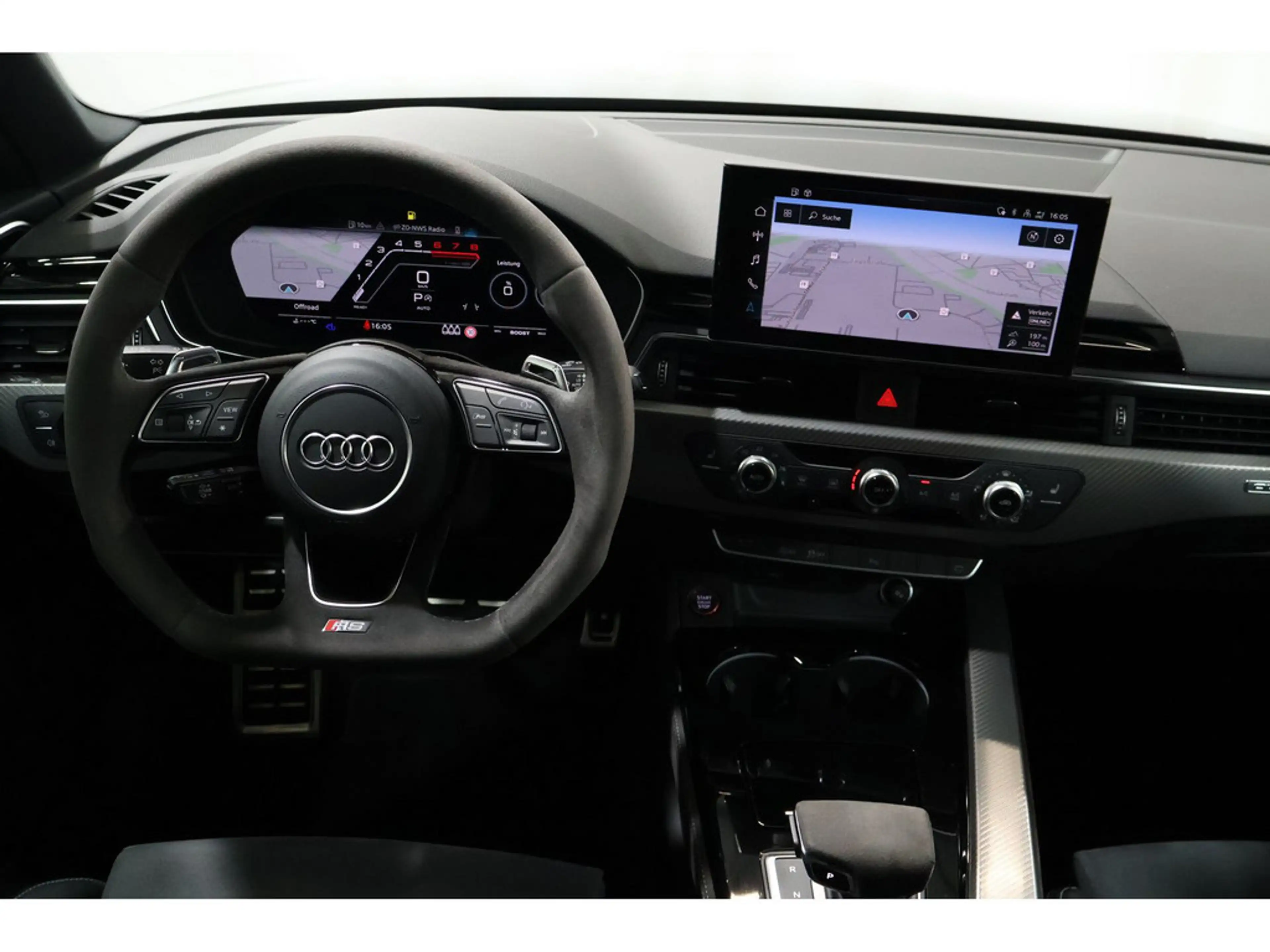 Audi RS4 — photo 10