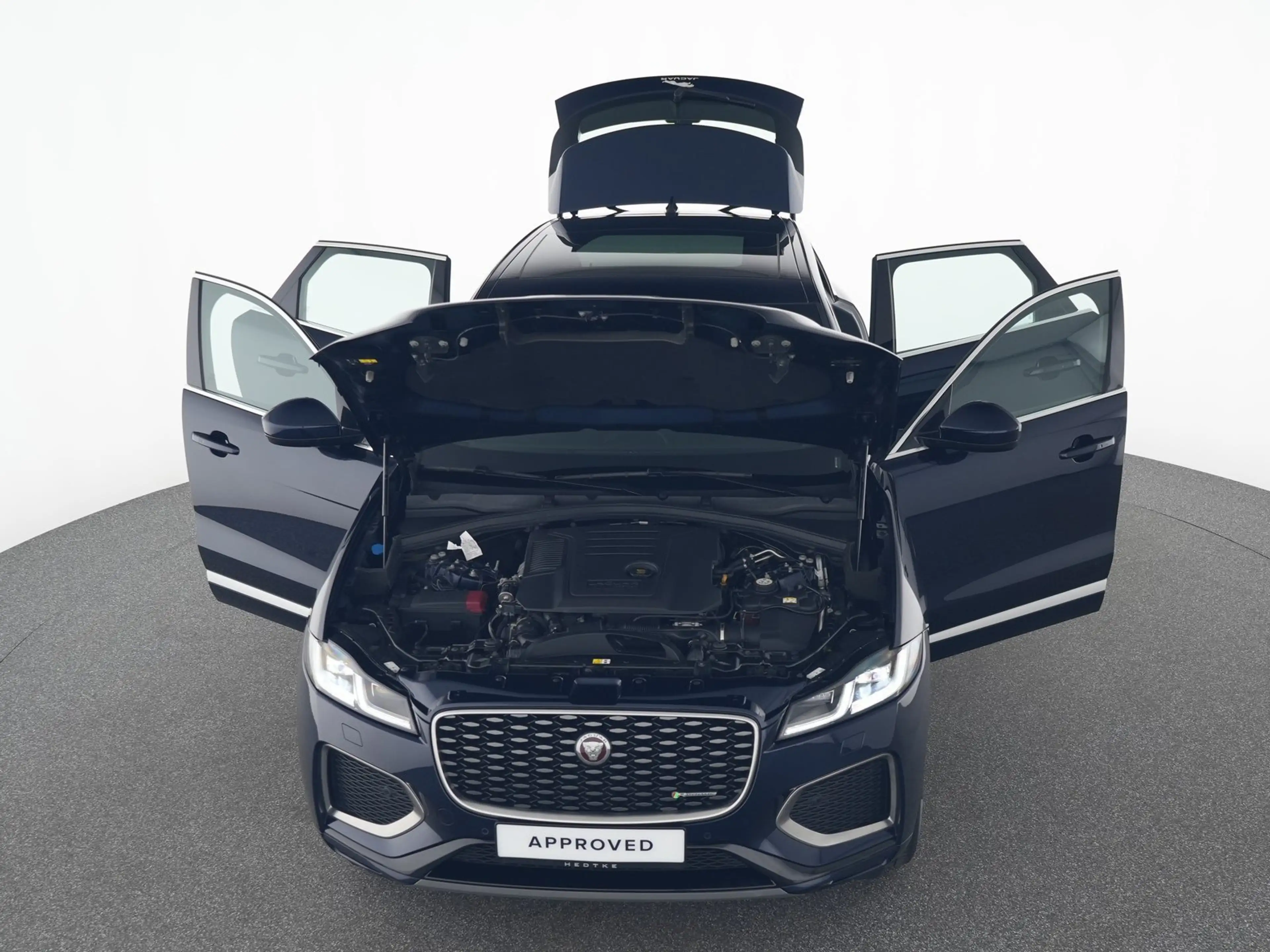 Jaguar F-Pace JAGUAR F-PACE F-Pace D200 AWD R-Dynamic SE — photo 13